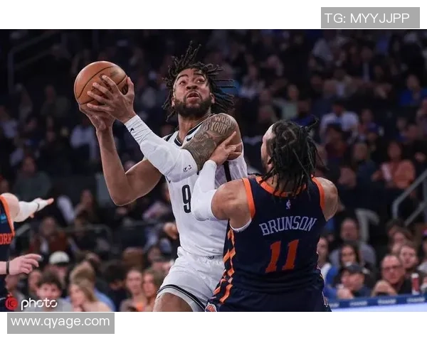 篮网与尼克斯激战正酣直播盛况尽在眼前